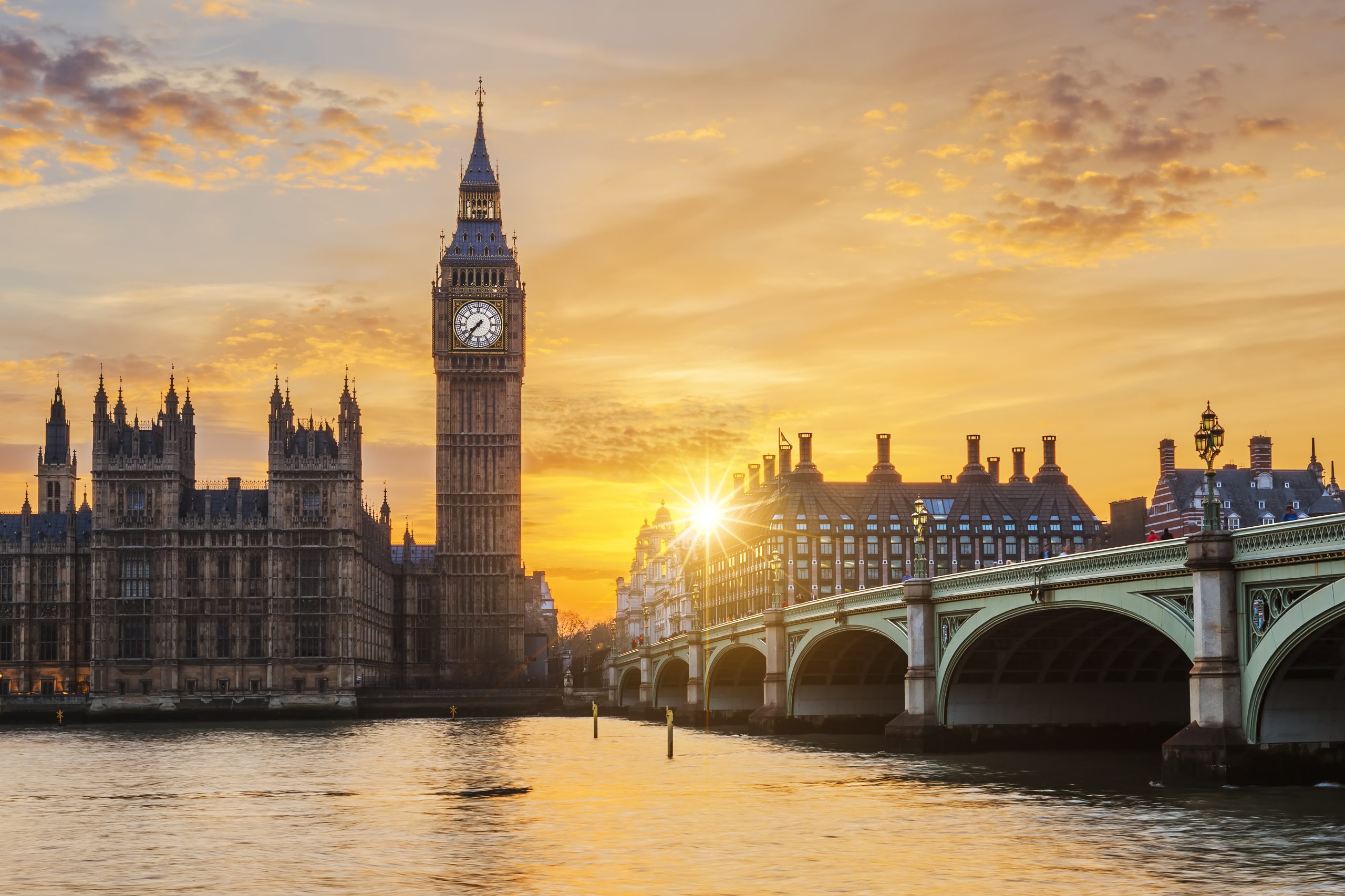 Londra: O Călătorie Regală într-un City Break